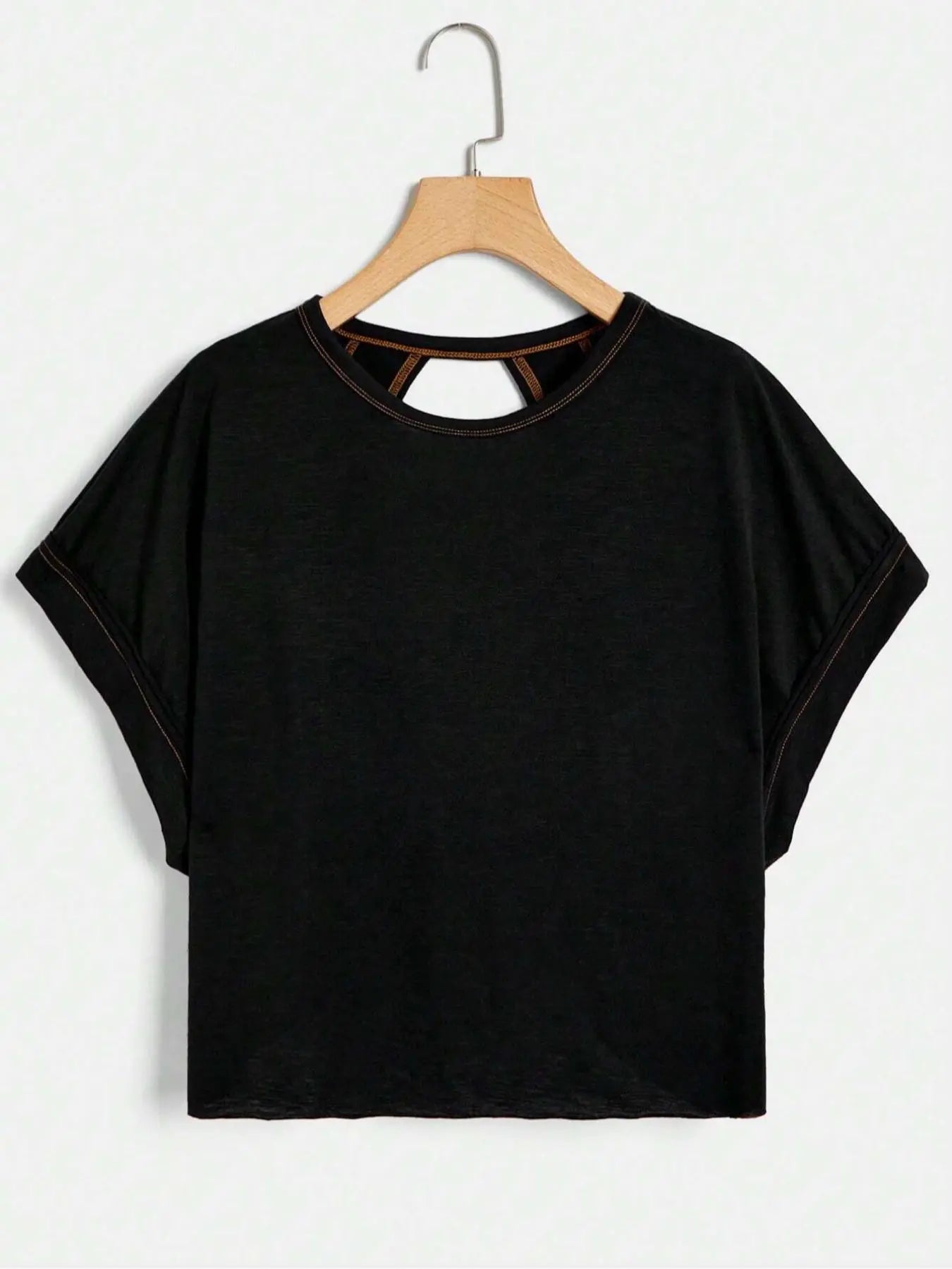 Last Day Save 49% ⏰🎉Women's Cut Out Batwing Sleeve Tee - Asymmetrical Hem