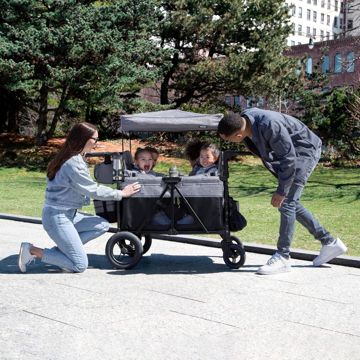 🎉High-end four-wheeled stroller with an adjustable push handle, removable sun canopy, and a fully flat folding feature（🎁Special Sale—Free Shipping）