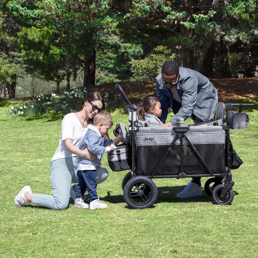 🎉High-end four-wheeled stroller with an adjustable push handle, removable sun canopy, and a fully flat folding feature（🎁Special Sale—Free Shipping）