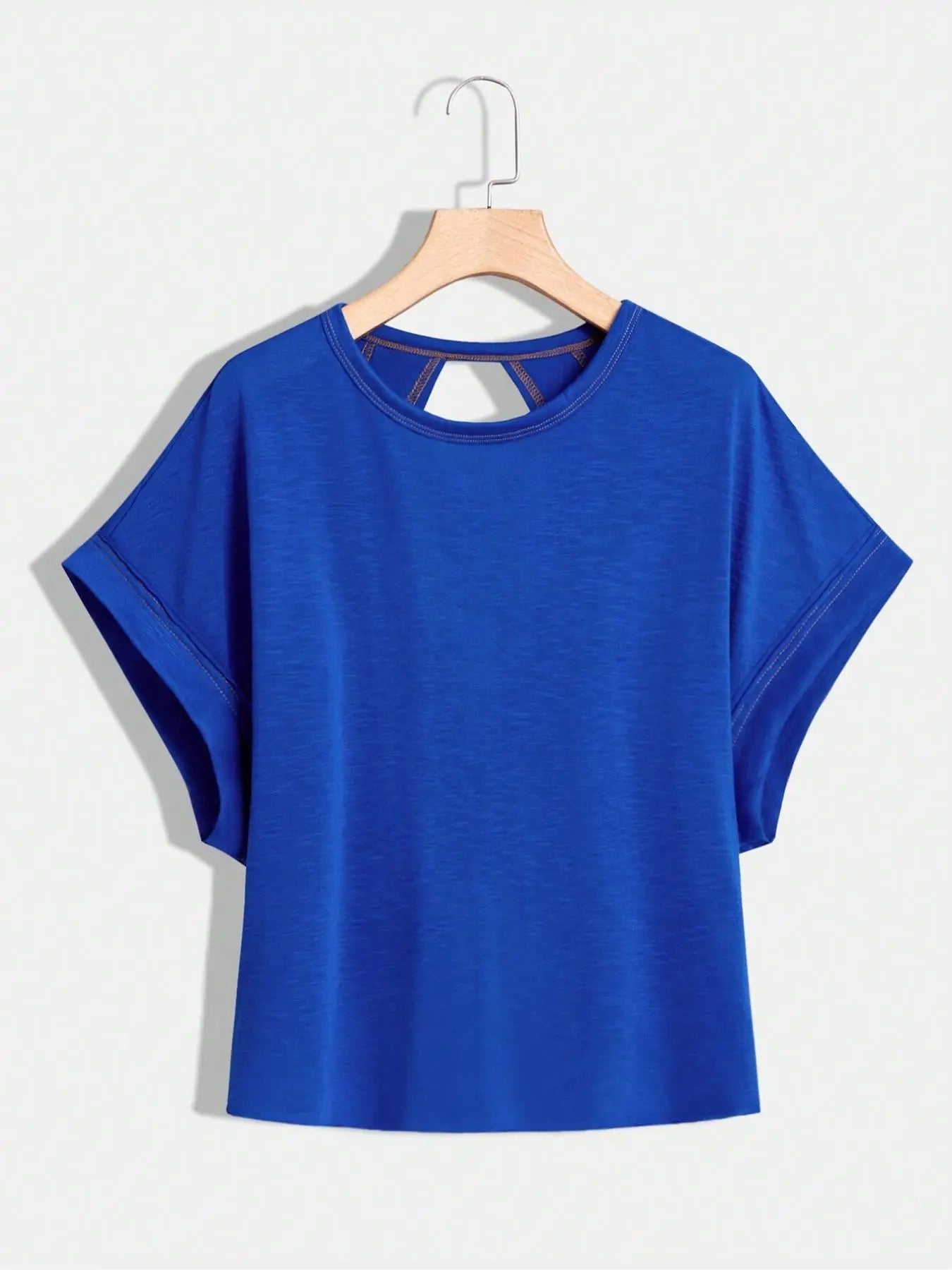 Last Day Save 49% ⏰🎉Women's Cut Out Batwing Sleeve Tee - Asymmetrical Hem