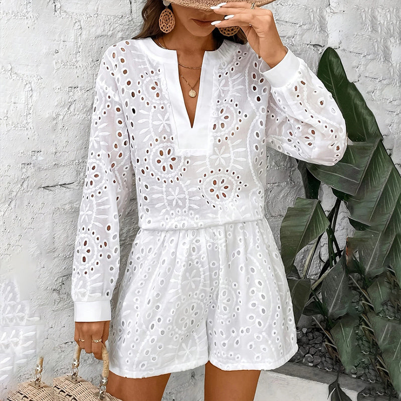 💕💕Women's Solid Color Elegant V-Neck Lace Long Sleeve Blouse & Shorts Set