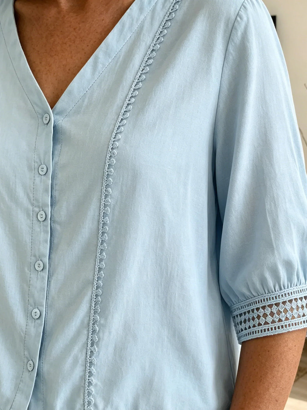 💝💝Women's Casual Three-quarter Sleeve V-neck Lace Cotton Linen Cardigan Shirt